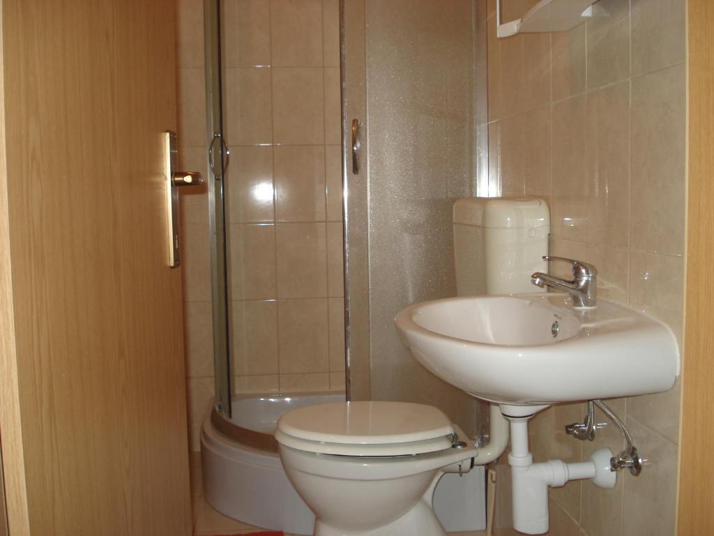 Apartments Smiljana أوميس المظهر الخارجي الصورة
